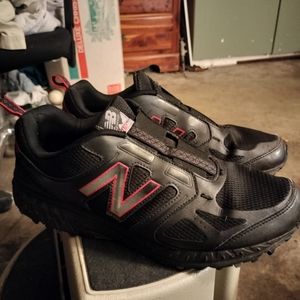 New Balance 412v3 Mens Trail Running Shoes mens size 11